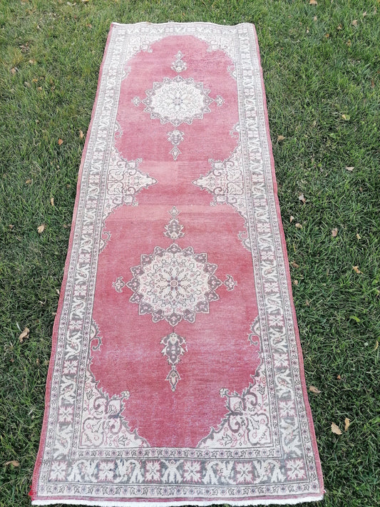 Runner rug, 3 x 8.5 turkish runner rug, hallway runner rug,kitchen runner rug, vintage