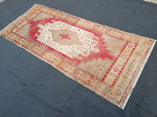 3.10 x 8.5 Oushak turkish rug, vintage turkish rug,oushak vintage rug