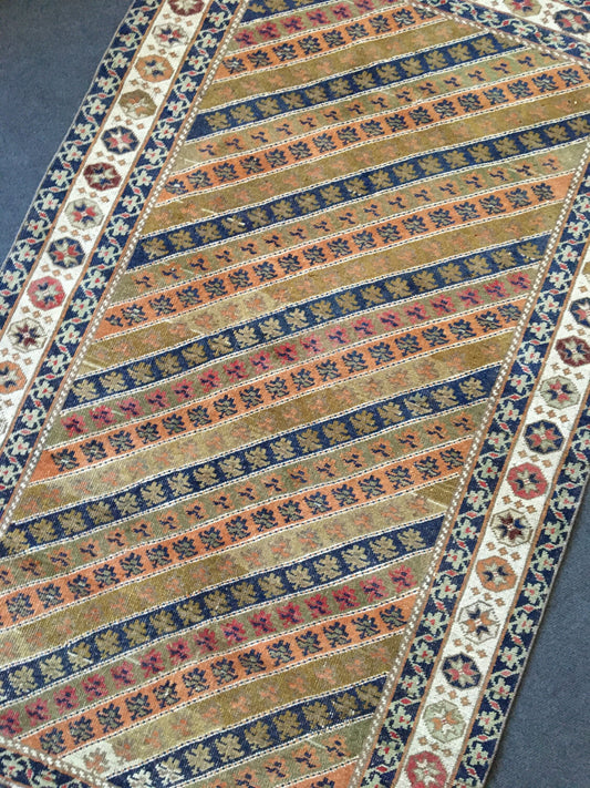 3.5 x 6 feet handmade brown large kitchen rug, living room vintage rug
