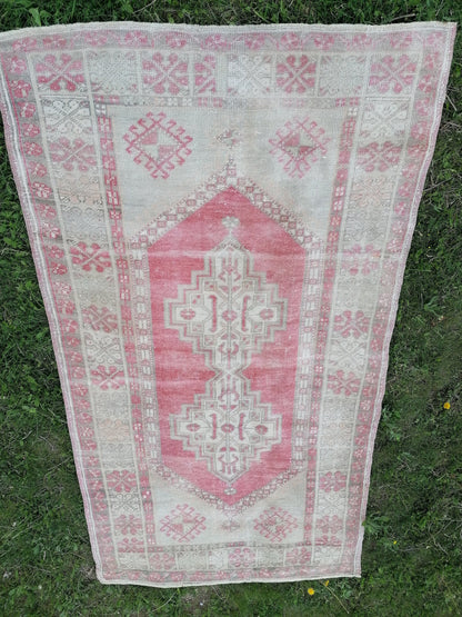 Vintage rug 3'11x6'9 oushak rug,anatolian rug,unique hand made rug