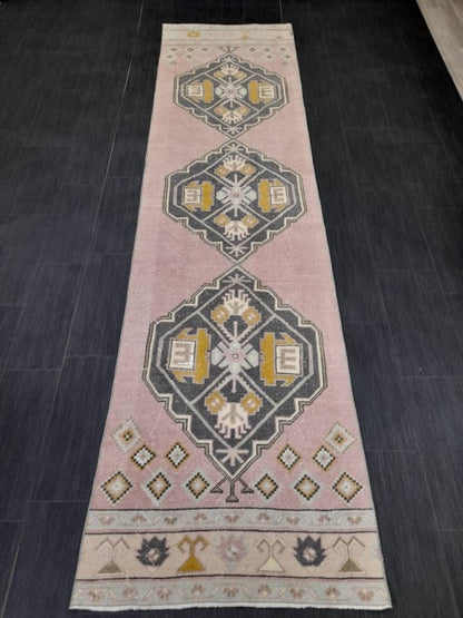 Vintage Hallwa Runner Rug Turkish Runner Rug 2.8 x 10.7 Vintage Runner Rug Oushak Runner Rug Kitchen Runner Wool Runner Rug Wool Rug