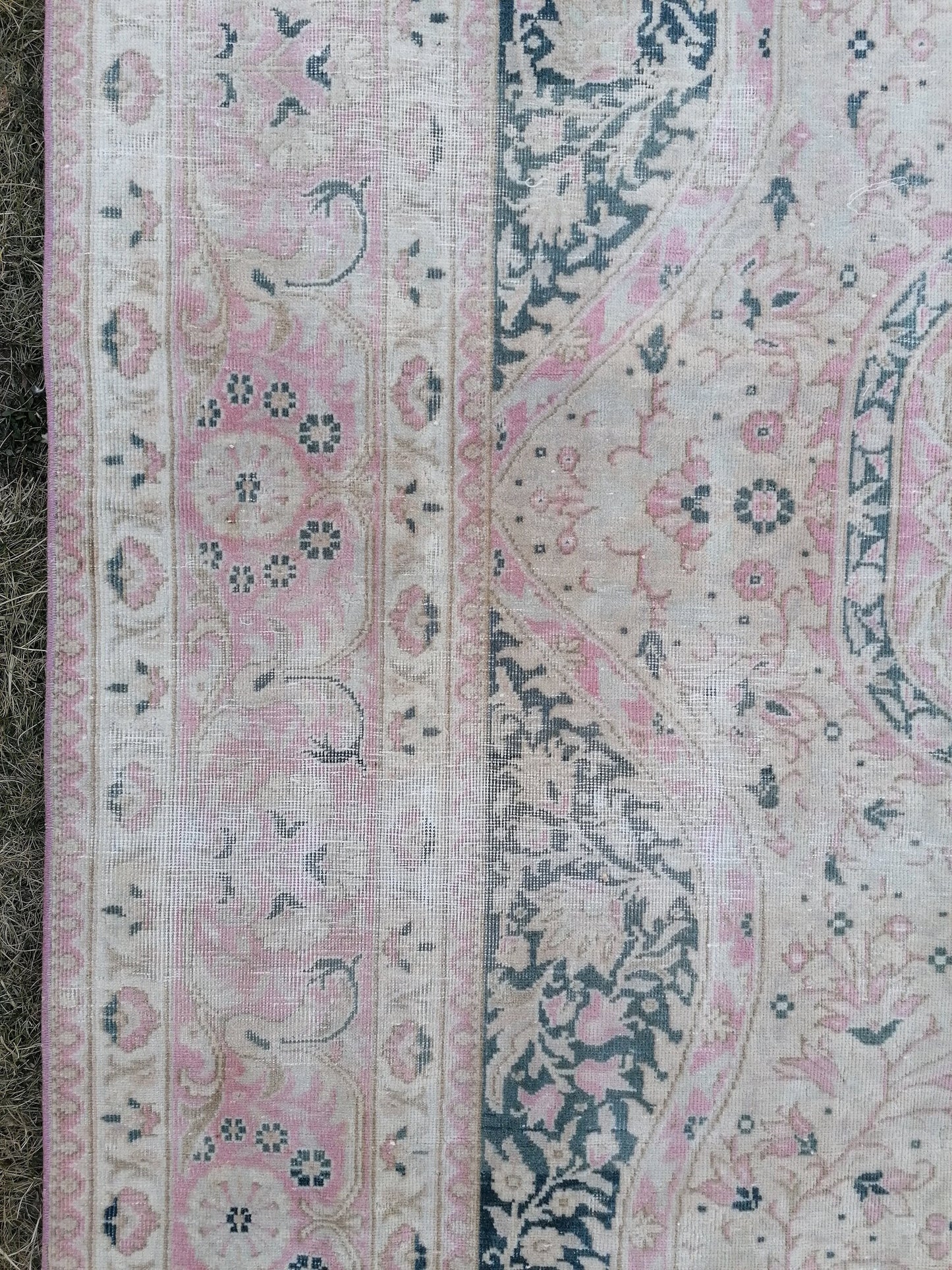 6.7 x 10.2 vintage rug. turkish oushak rug rustic, tribal rug retro rug traditional turkish rug