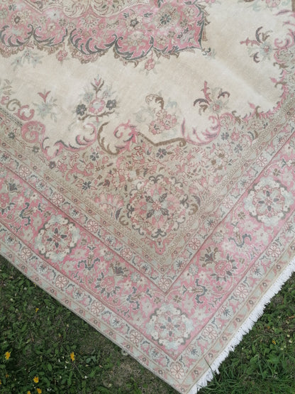 6'7x8'7 Vintage rug, pastel vintage oushak rug faded unique handmade rug, traditional turkish rug