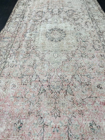 Oriental RUG, TURKISH Rug, 4.6 x 10 , Vintage Distressed Rug, Vintage Persian Rug, Wool Oushak Rug, Handmade Rugs, Vintage Turkish Rug.