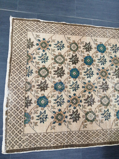 5.9 x 3.3 Floral OUSHAK RUG TURKISH Oushak Rug Vintage Oushak Runner Rug Vintage Runner Rug Wool Oushak Rug Hand Made Rugs Vintage  Rug