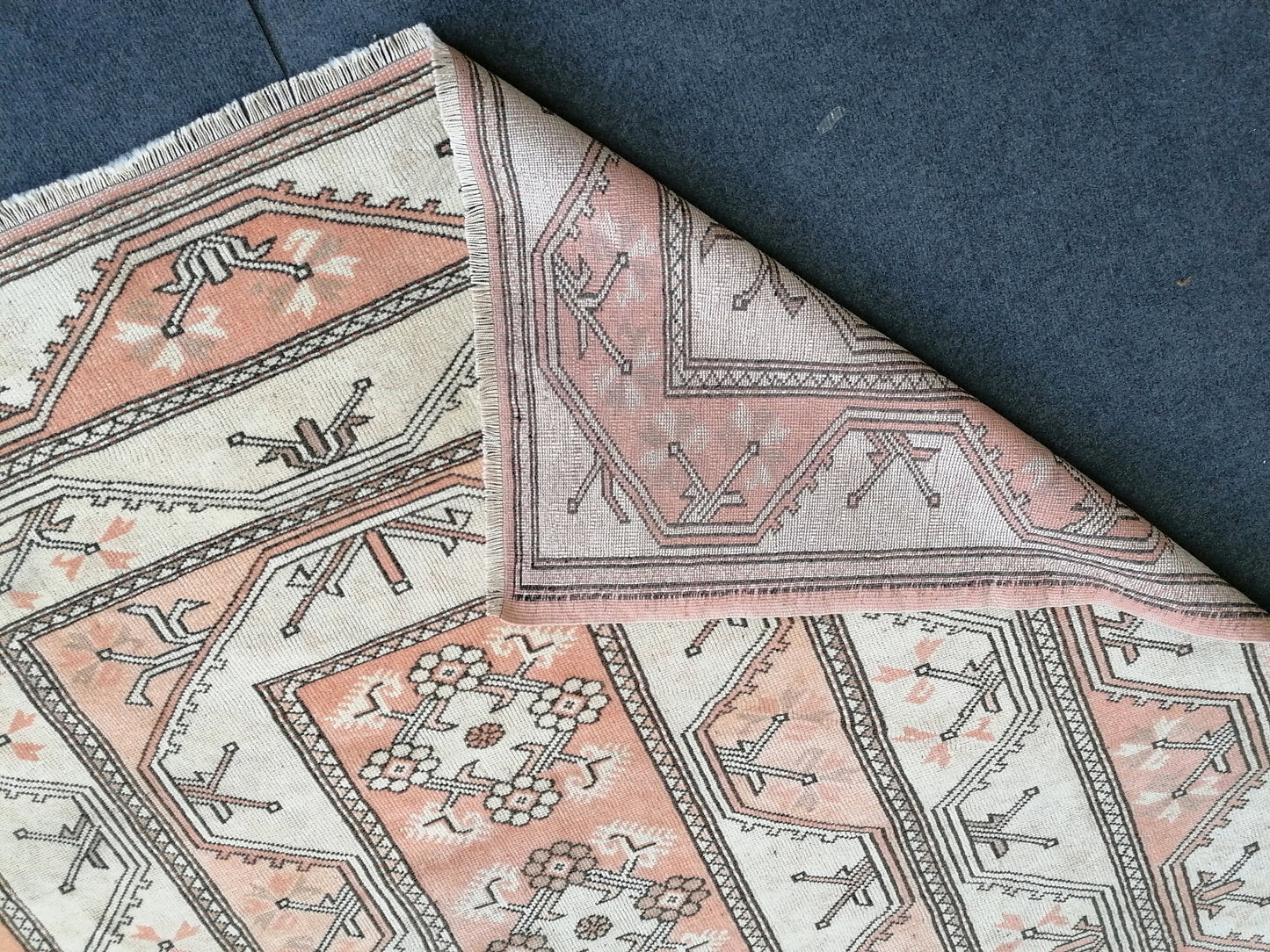 Vintage handmade wool rug 5'5x7'4 turkish rug, bohemian rug, living room rug, bedroom vintage rug, oushak rug