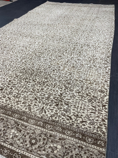 Neutral Oushak Runner Rug Turkish 4.7 x 9 Rug Runner Vintage Runner Hallway Runner Rug Persian Kitchen Runner Rug Oriental Wool Runner Rug