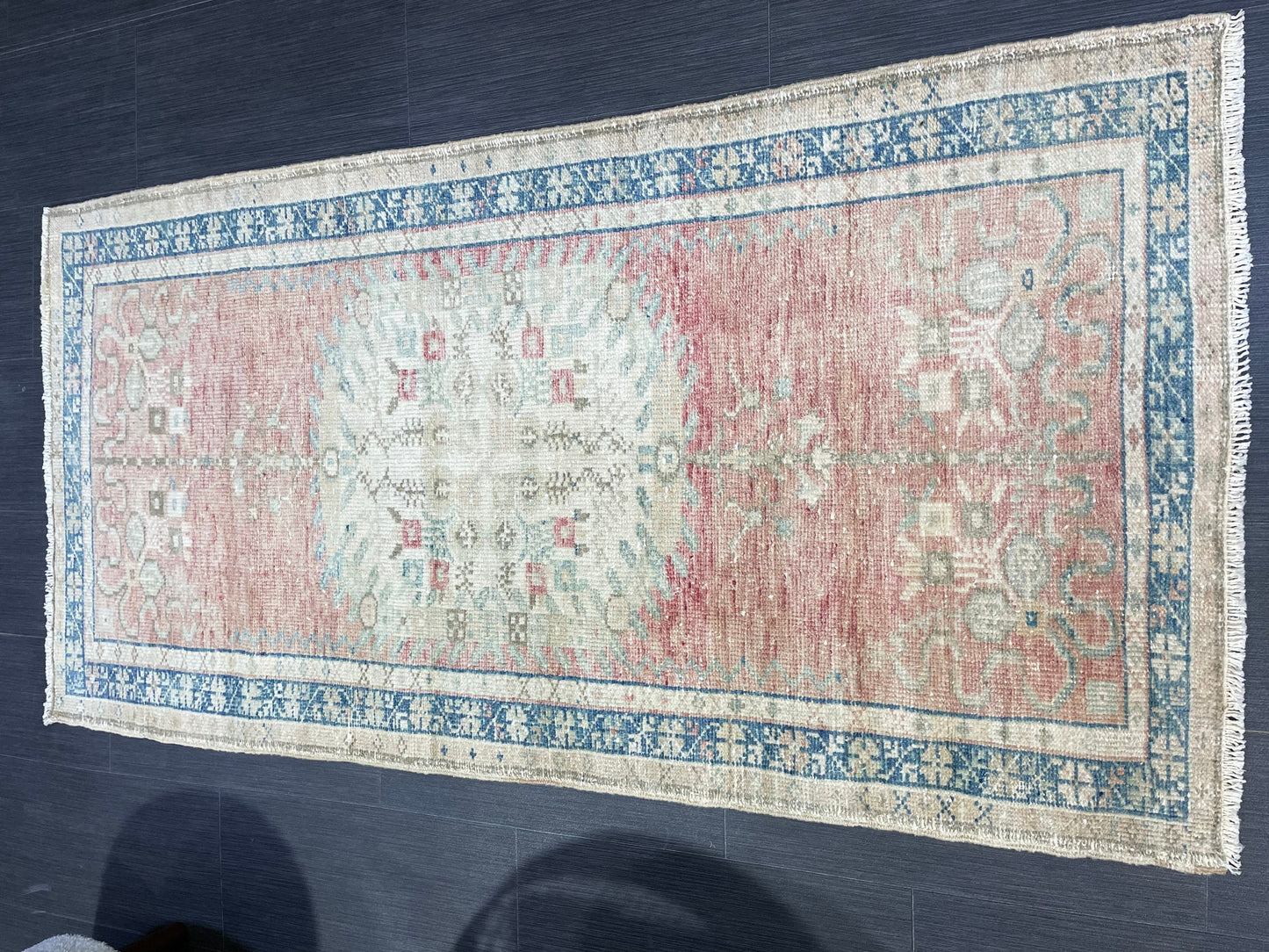 Vintage Rug, TURKISH 2.9 x5.5 Rug,  HANDMADE Rug, Fine Hand Knotted Oushak Rug, Persian Rug Oriental Rug, Quality Rug