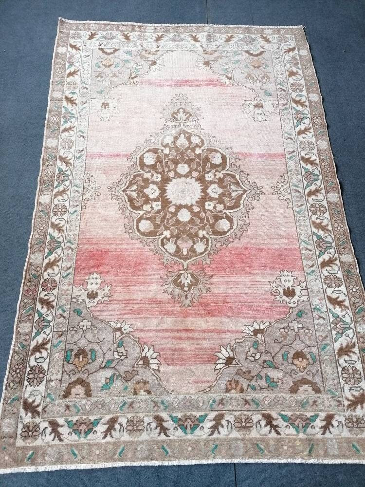 Vintage wool rug, turkısh hand made rug 4'9x7'3 oushak rug, living room rug