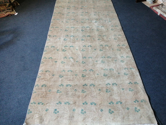 8.10 x 4 Turkish Rug, Oushak Rug, Floral Oushak Rugs, Wool Oushak Rug, Oushak Runner Rugs, Runner Rug, Vintage Rug, Hand Made Rug