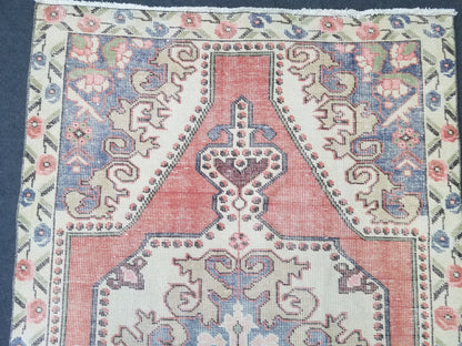 Vintage wool rug, turkish  handmade rug, boho floor rug, oriental hand knotted rug, are  oushak rug, bohemian rug 4'2x7'2