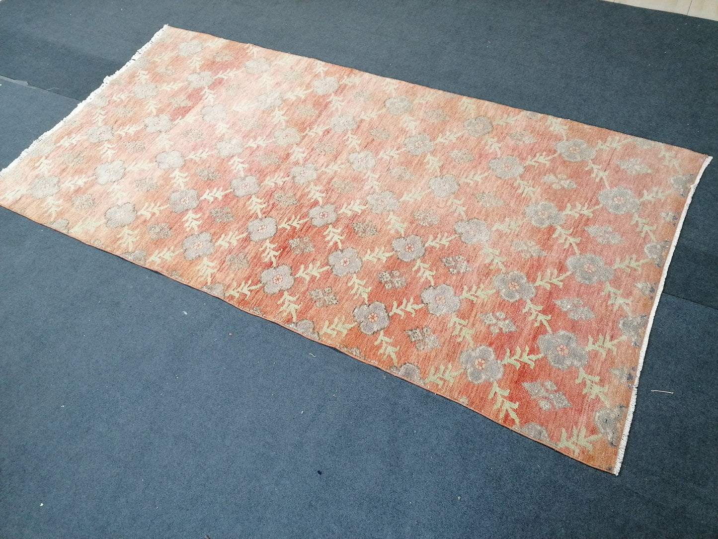 Oushak turkish rug, vintage turkish rug,oushak vintage rug,vintage rug,kitchen rug, vintage anatolian rug,unique hand made bohemian 8'4x4'4