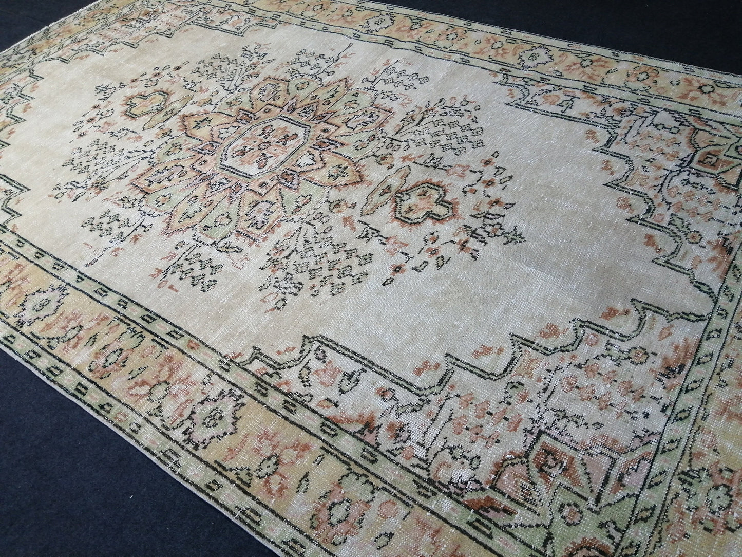 HandMade 6.2 x 10 Rug, Oushak Rug, Rustic Rug, Light Green Rug Hand Knotted Rug Turkish Rug, Farmhouse Rug, Vintage Rug, Wool rug