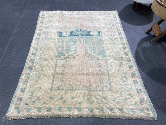 Antique Oriental RUG, Antique TURKISH 3.2 x 4.5 Rug, Vintage Persian Rug, Vintage Wool Hand Knotted Rug, Muted Handmade Rug