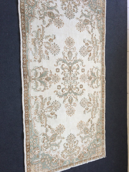 Persian Rug, Hand Made Rug, Oushak Rug, Rustic Rug, Bohemian Rug, Rug Runner, Turkish Rug, Farmhouse Rug, Vintage Rug, Wool rug