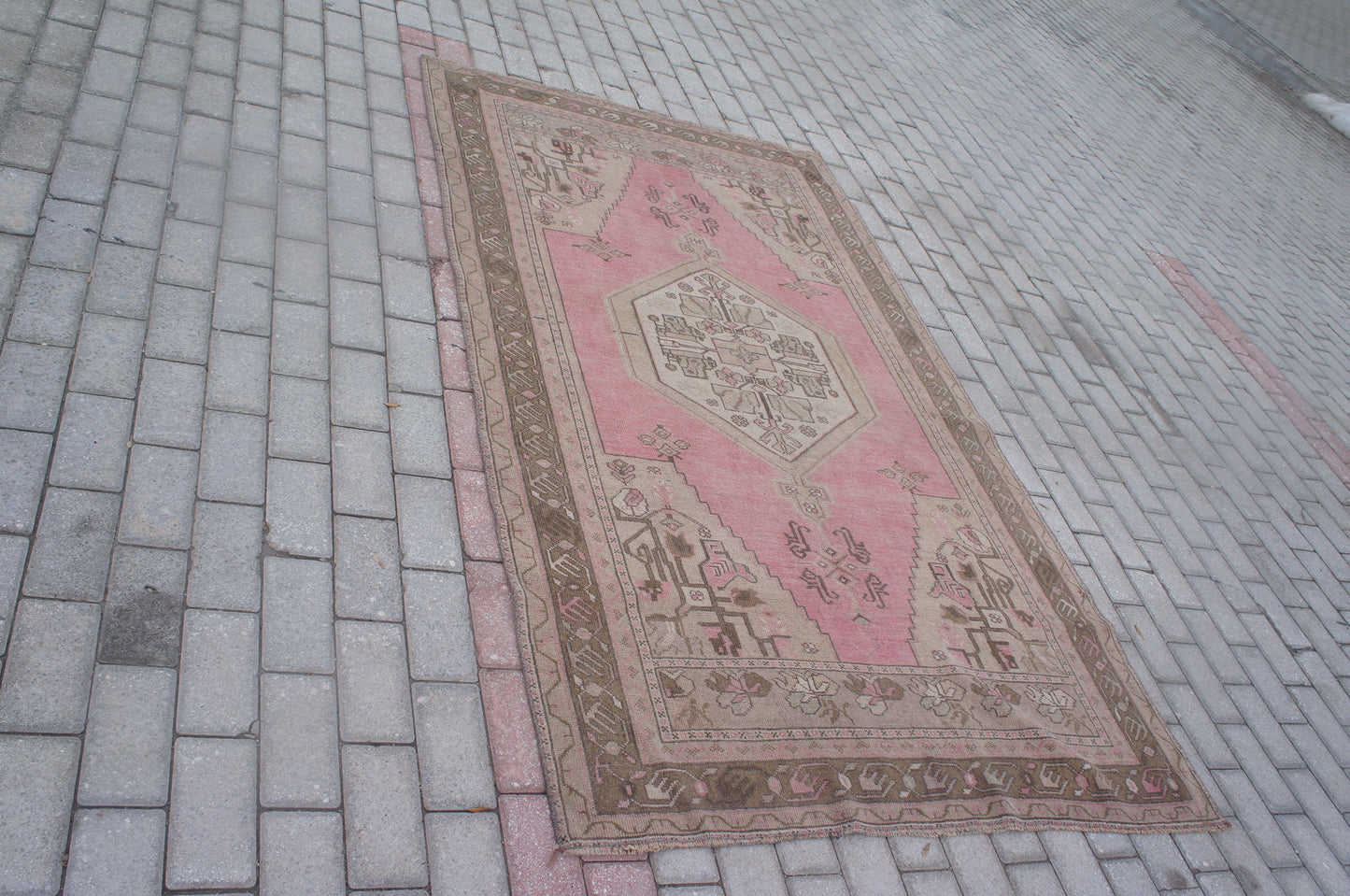 Pink Oushak Rug 4.3 x 7.3 Oushak Rugs Bohemian Turkish Area Rug Earth color Rugs Light Pink Rug All Soft  Wool Rug Oriental Rug