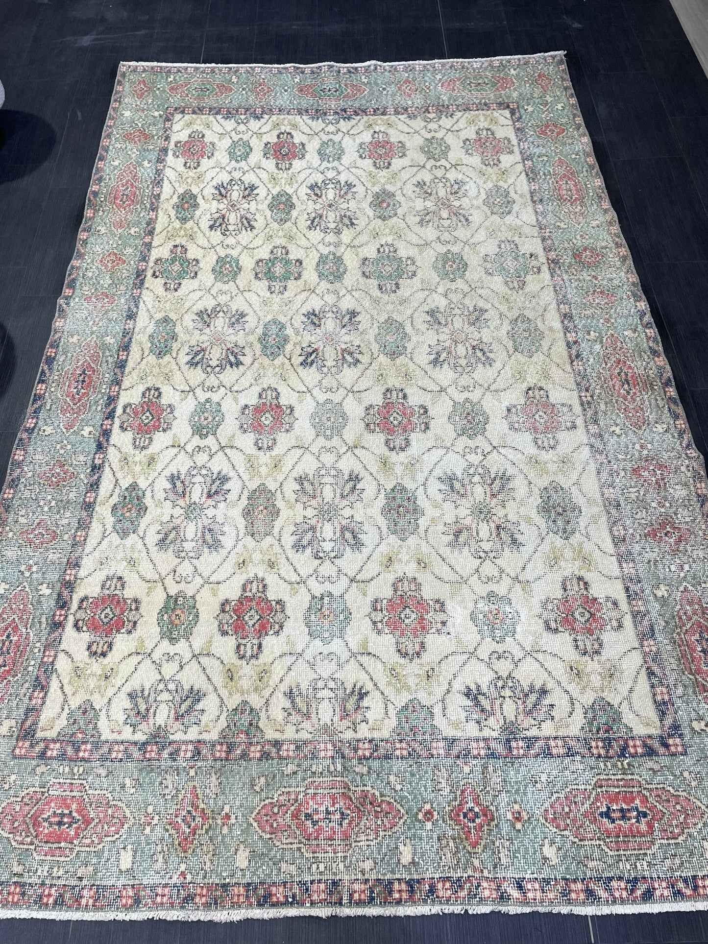 Vintage Rugs, Eclectic 5.8 x 9.4 Rug, Shabbychic Rug, Rustic Rug, Handmade Rug, Vintage Turkish Rug, Farmhouse Rug, Distressed Persian Rug