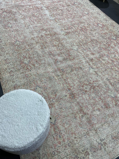Large Distressed OUSHAK RUG, TURKISH 6.8 x 9.10 Rug Vintage Rug Vintage Persian Rug Wool Oriental Rug, Handmade Rug, Vintage Turkish Rug