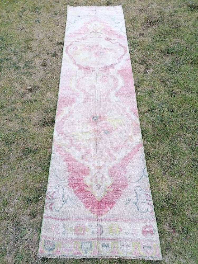 Vintage turkish runner, runner rug,hallway runner 2'7x10'1 vintage runner rug turkish hand made wool rug, kitchen rug, oushak rug