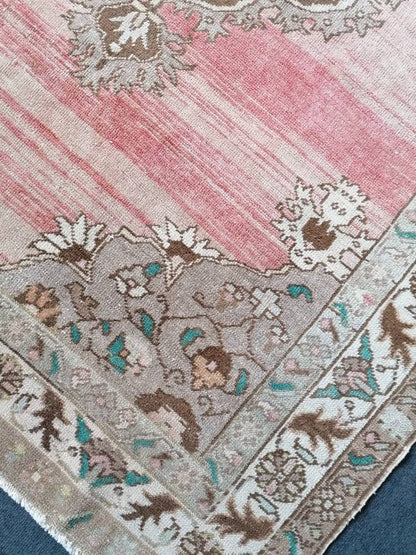 Vintage wool rug, turkısh hand made rug 4'9x7'3 oushak rug, living room rug