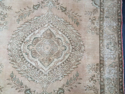 Vintage Rug 6.4 x 9.6 Muted Vintage Persian Rug Vintage Oriental Rug Hand Knotted Rug Hand Made Rug Large Area Rug