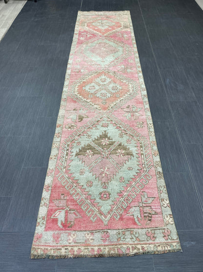 Vintage Runner Rug 2.6 x 11 Muted Turkish Runner Rug Muted Oushak Runner Rug Hallway Runner Kitchen Runner Rug Wool Runner Star Rug