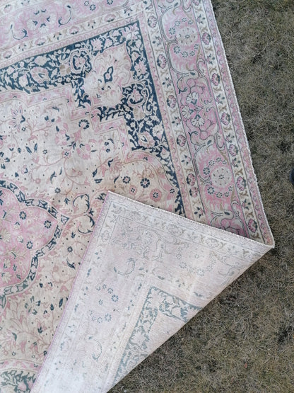 6.7 x 10.2 vintage rug. turkish oushak rug rustic, tribal rug retro rug traditional turkish rug