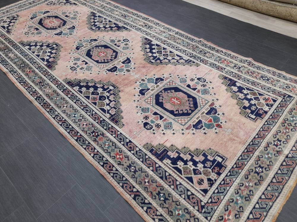 Vintage rug Medium Wool Pile 5 x 11.3 Turkish Rug, Oushak Rug, Quality Wool Rug Hand Knotted Rug , Oriental Rug Fine Knotted rug