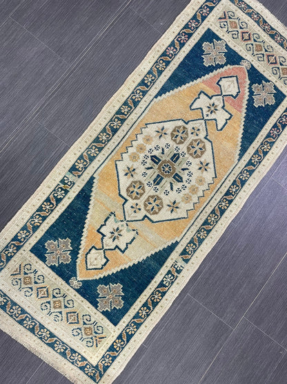 2 x 4.6 Turkish Rug Mini Rug Small Area Rug Turkish Rug Oushak Rug Hand Made Rug Vintage Rug 2x4 rug 2x5 rug