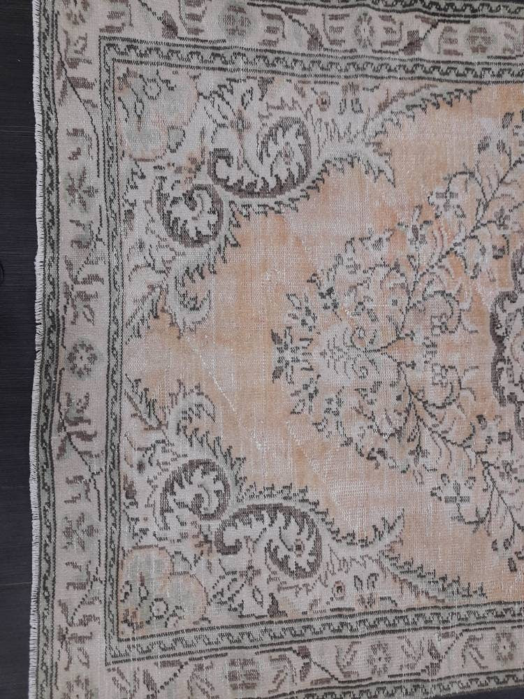 Vintage Turkish Rug 5.5 x 9 Vintage Rug Hand Made Oushak Rug Farmhouse Rug Wool Pile Rug Rustic Rug Wool Bohemian Rug Vintage Turkish Rugs,