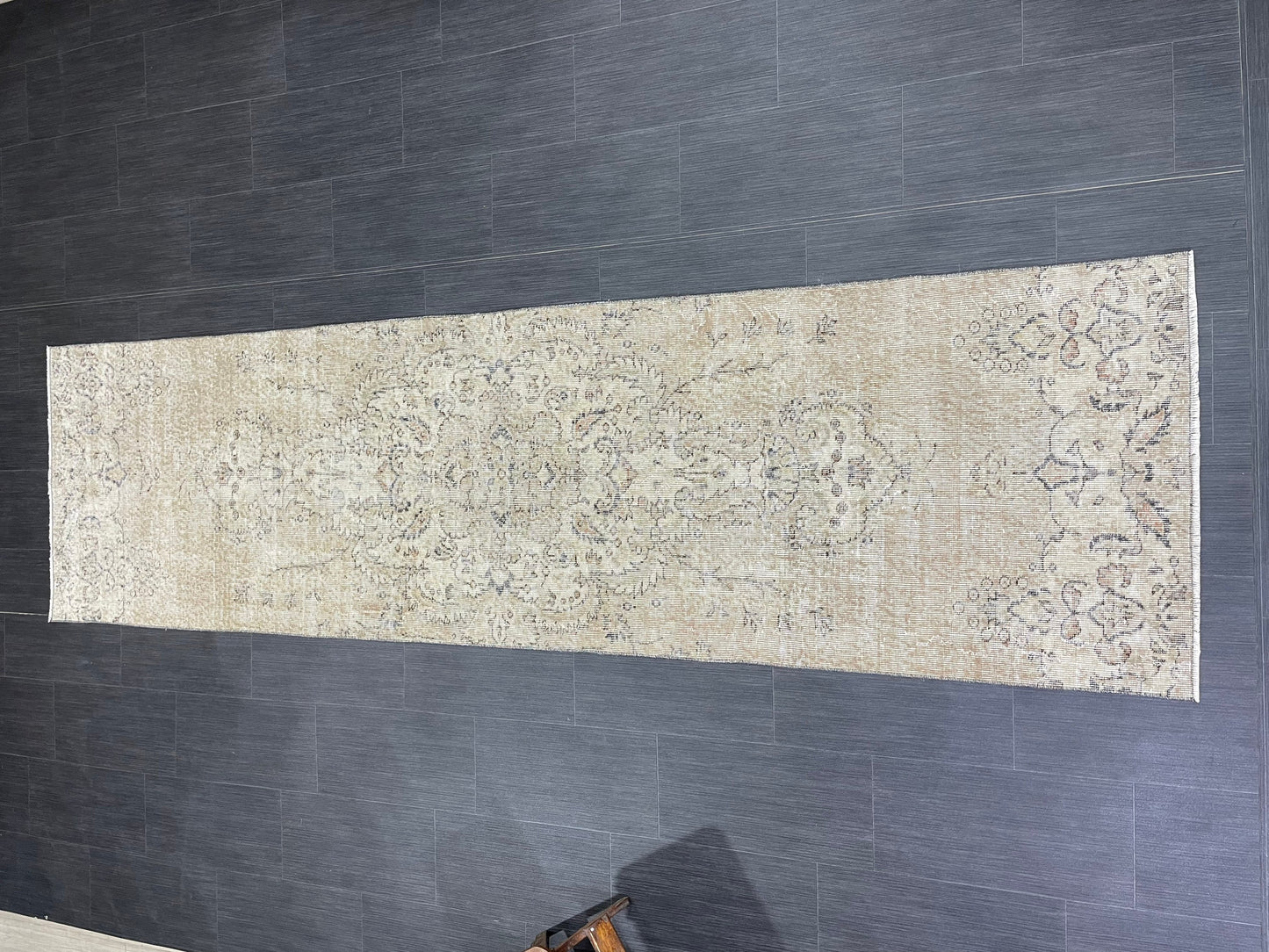Oushak Runner Rug 2.7 x 10.2 Muted Turkish Runner Rug Vintage Neutral Runner Rug Hallway Natural Runner Rug Kitchen Runner Rug Wool Runner