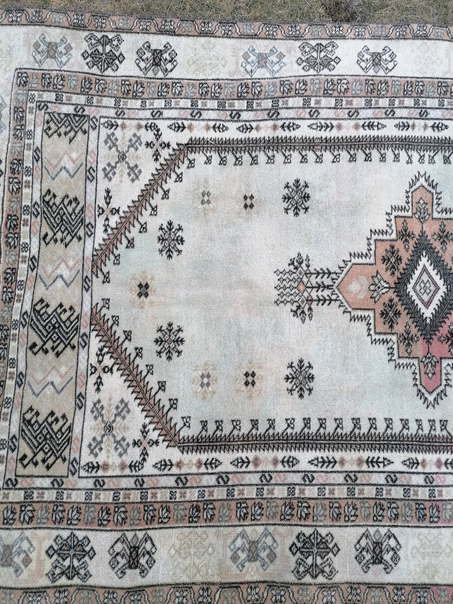 Vintage turkish rug, oushak vintage rug, kitchen rug, wool rug. hand made rug, are rug, 4'5x7'2 feet