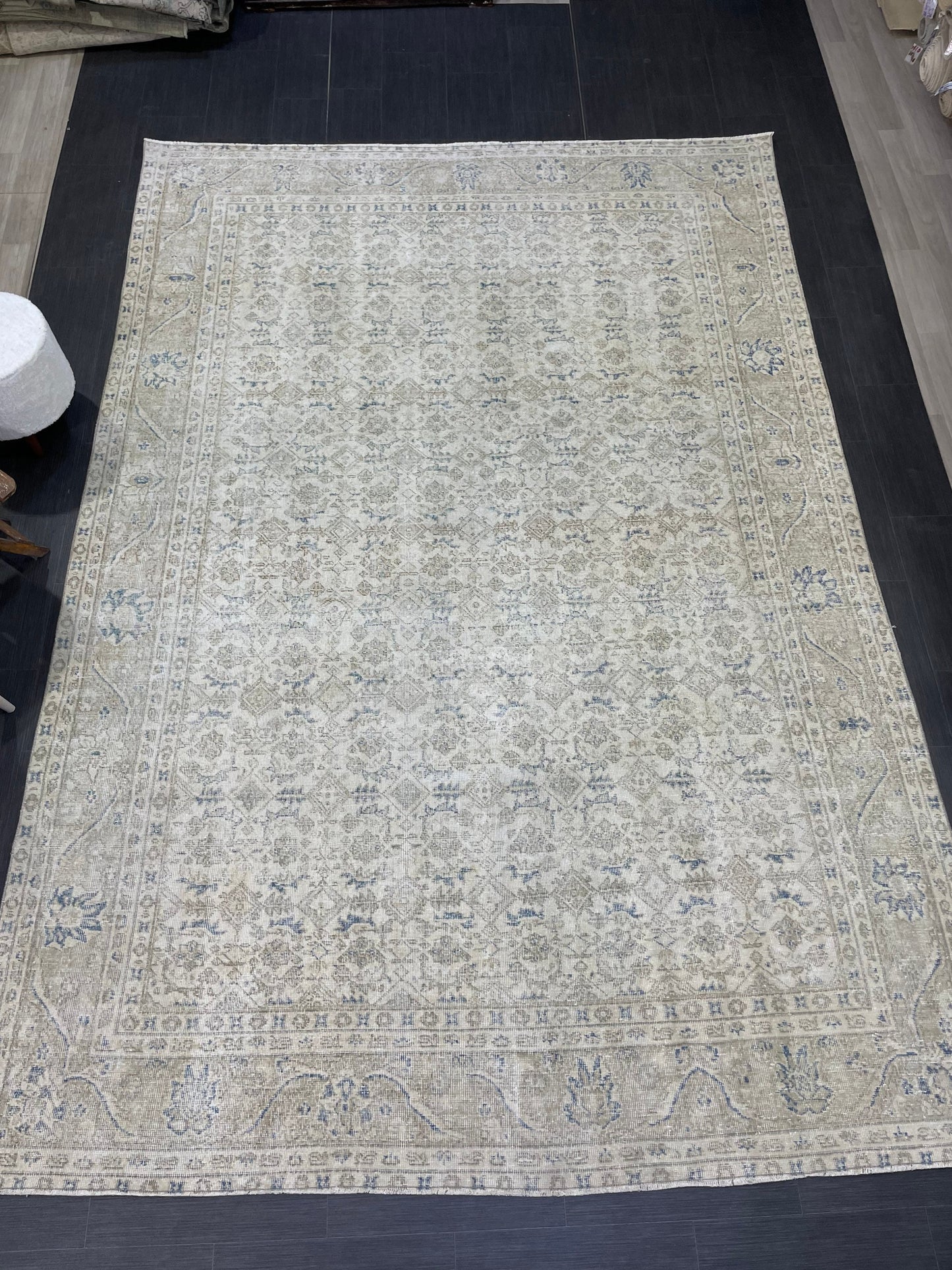 Muted Vintage RUG 6.5 x 10.3 TURKISH Rug Distressed Vintage Turkish Rug Muted Oushak Rug Large Persian Rugs Vintage Oriental Rug 7x10