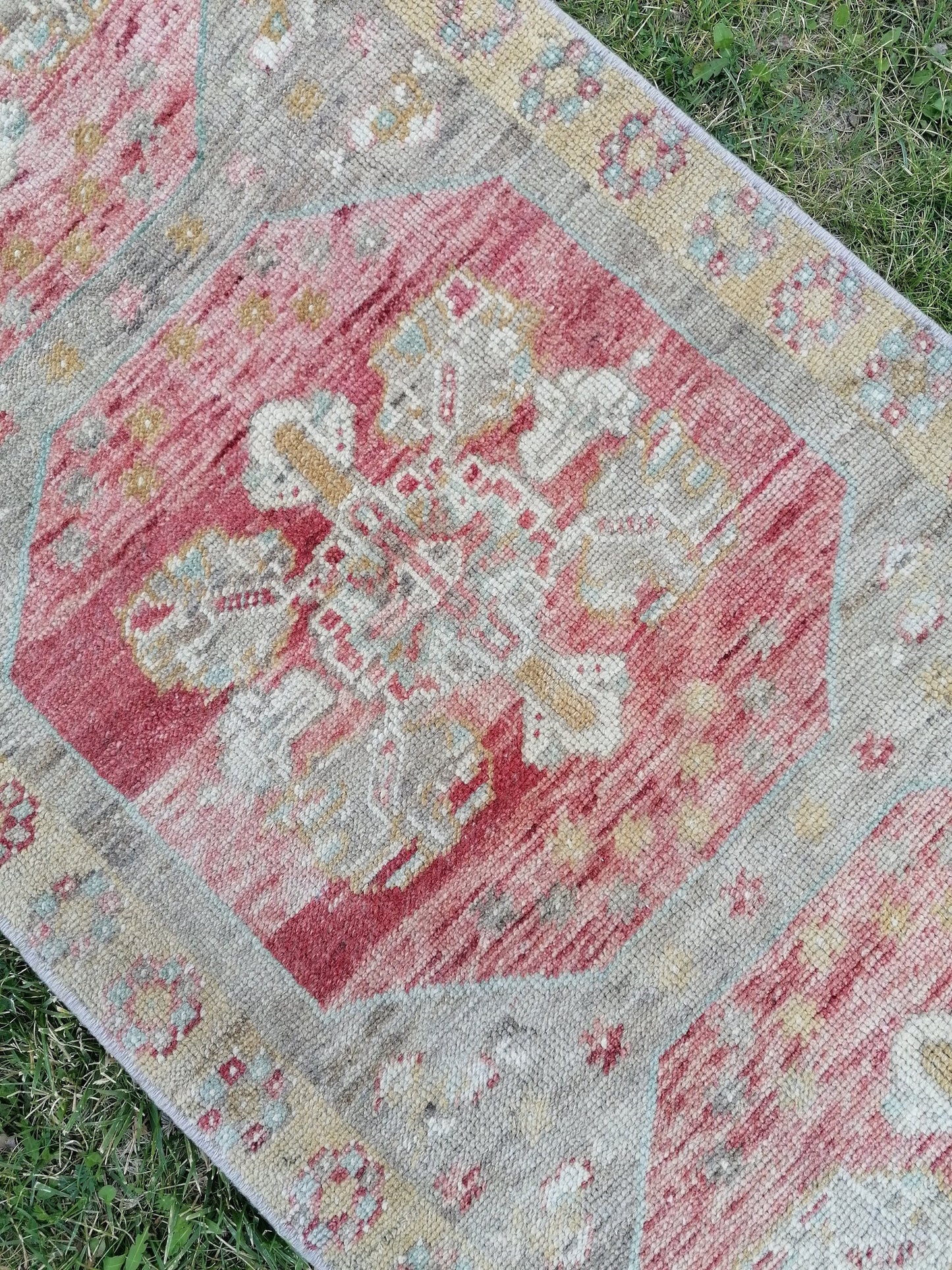 2x8'8 runner rug, oushak turkish runner rug, vintage turkish runner rug, oushak vintage runner rug, vintage rug, kitchen runner rug