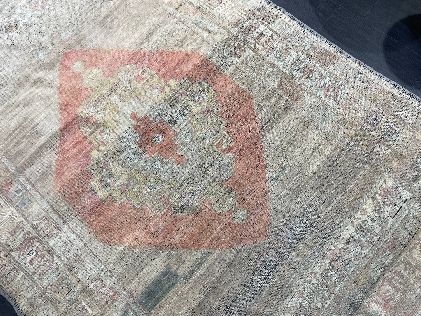 Vintage Rug, TURKISH 5.10 x 8.9 Rug, Vintage Wool Distressed Rug, Oushak Rug Orient Rug, Hand Knotted Rug, 100% Wool Rug, Handmade Rug