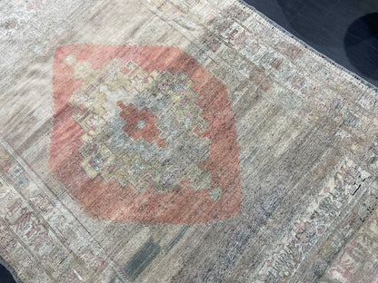 Vintage Rug, TURKISH 5.10 x 8.9 Rug, Vintage Wool Distressed Rug, Oushak Rug Orient Rug, Hand Knotted Rug, 100% Wool Rug, Handmade Rug