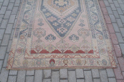 8 x 4 Vintage RUG Turkish Rug , Oushak Rug,Hand woven Rug,Weaving