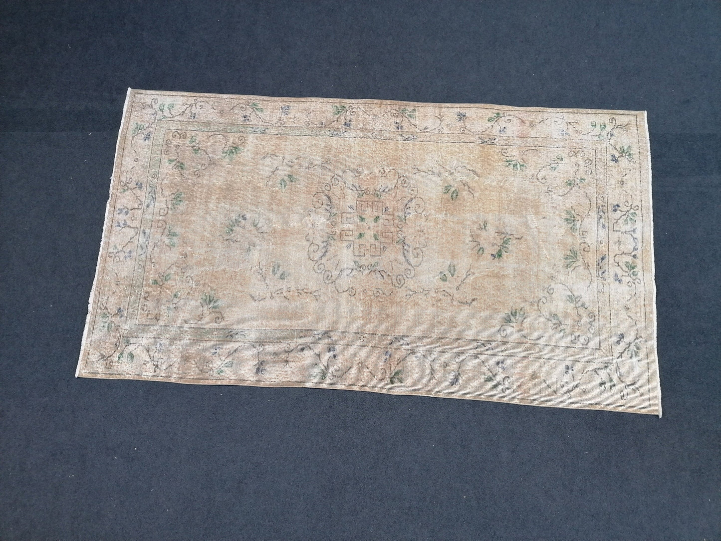 Oushak turkish rug, vintage rug,kitchen rug 8'6x4'10