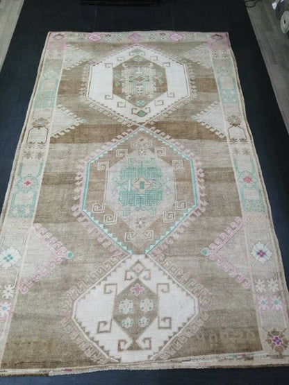 OUSHAK RUG 7 x 11.6 Vintage Rug Vintage Muted Rug Muted Wool Neutral Rug Hand Made Rugs Vintage Turkish Rug Kars Rug Oriental Rug 7x12 Nomad