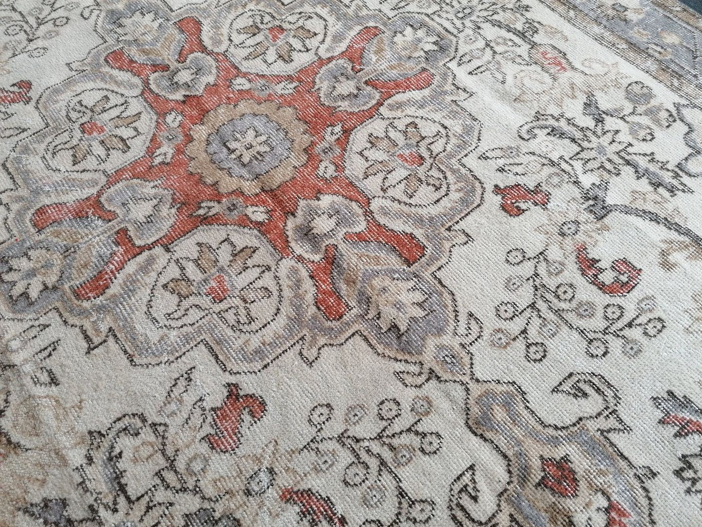 Faded oushak rug 10'3x6'3 large turkish rug, vintage rug, wool vintage oushak rug hand made rug