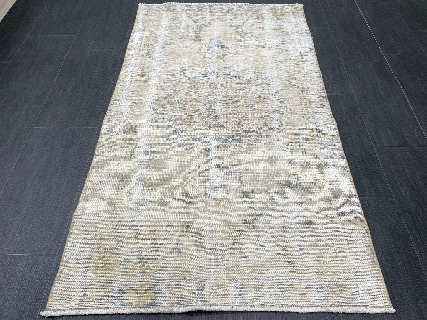 Muted Vintage Rug TURKISH Distressed Rug Vintage 3x5 Rug Oushak Rugs Muted Rug Turkish Oushak Rug, Vintage Oushak Rug Wool Rug