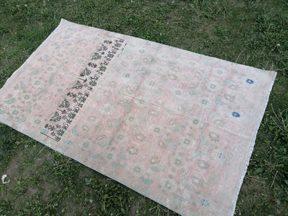 Turkish vıntage rug, oushak vintage rug 4'4x7'4 anatolian vıntage rug,wool rug
