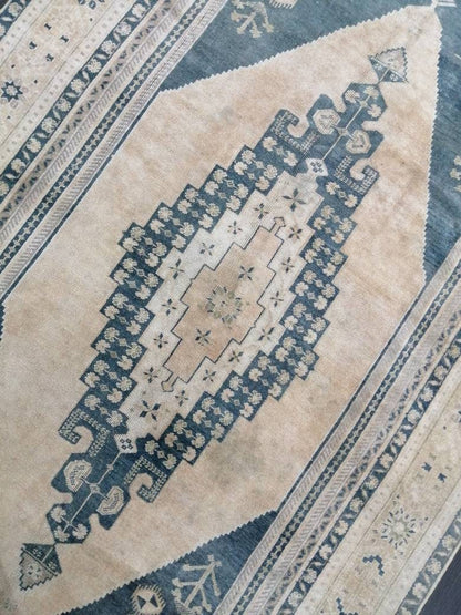 OUSHAK RUG 9.5 x 5.2 TURKISH Oushak Rug  Vintage Oushak Rug Muted Vintage Oriental Rug Wool Oushak Rug Hand Made Rug Vintage Persian Rug