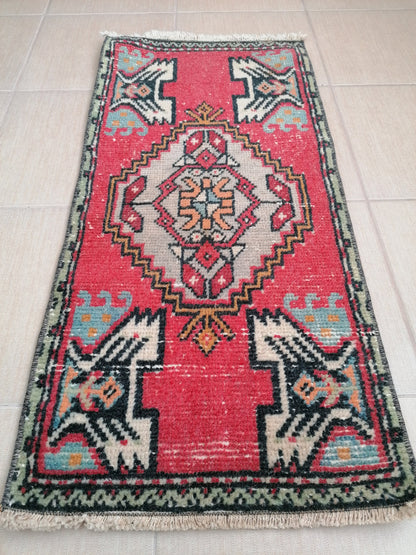 Turkısh rug, vıntage small rug, vıntage turkısh rug, hand made rug,wool rug 3'2x1'6 feet