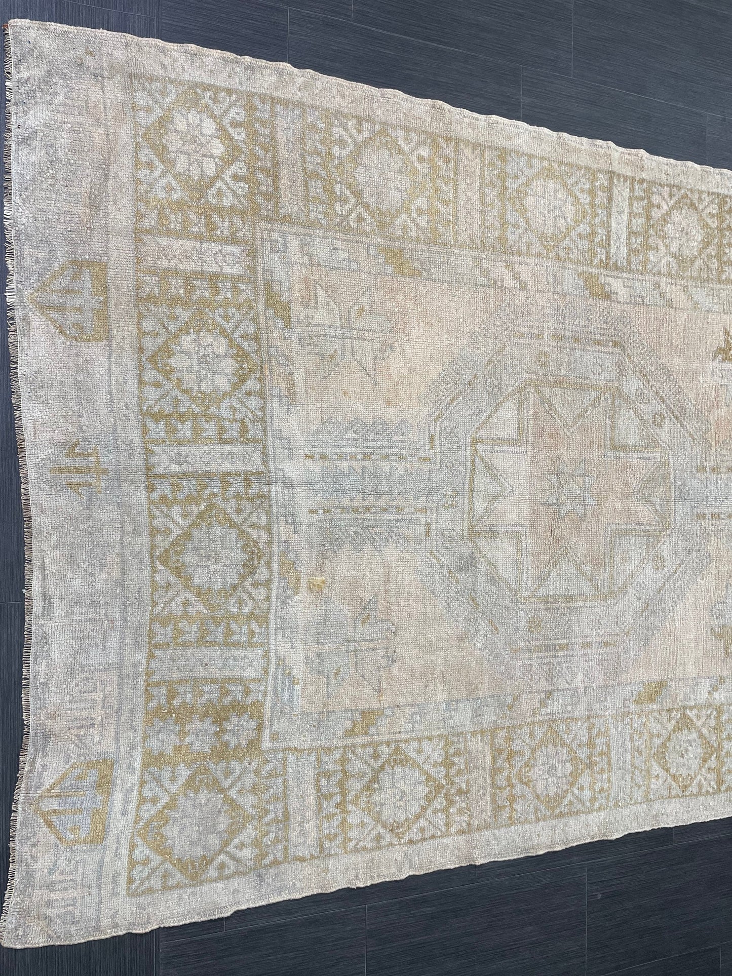 Muted Oushak Runner Rug 5 x 11.5 Vintage Turkish Runner Rug Vintage Runner Rug Hallway Runner Rug Kitchen Runner Rug Wool Runner Rug