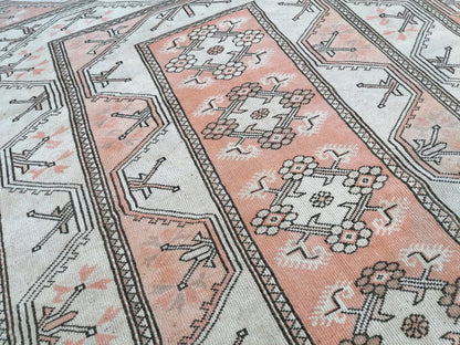 Vintage handmade wool rug 5'5x7'4 turkish rug, bohemian rug, living room rug, bedroom vintage rug, oushak rug