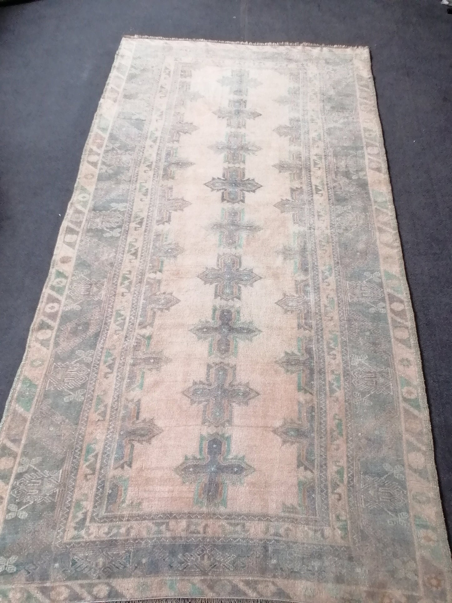 4'10x9 faded vintage turkish runner rug, oushak vintage rug,vintage anatolian rug,unique hand made bohemian