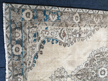 5.3 x 8 TURKISH Muted Rug Vintage  Rug Vintage Persian Rug Wool Oushak Rug Hand Made Rugs Vintage Turkish Rug