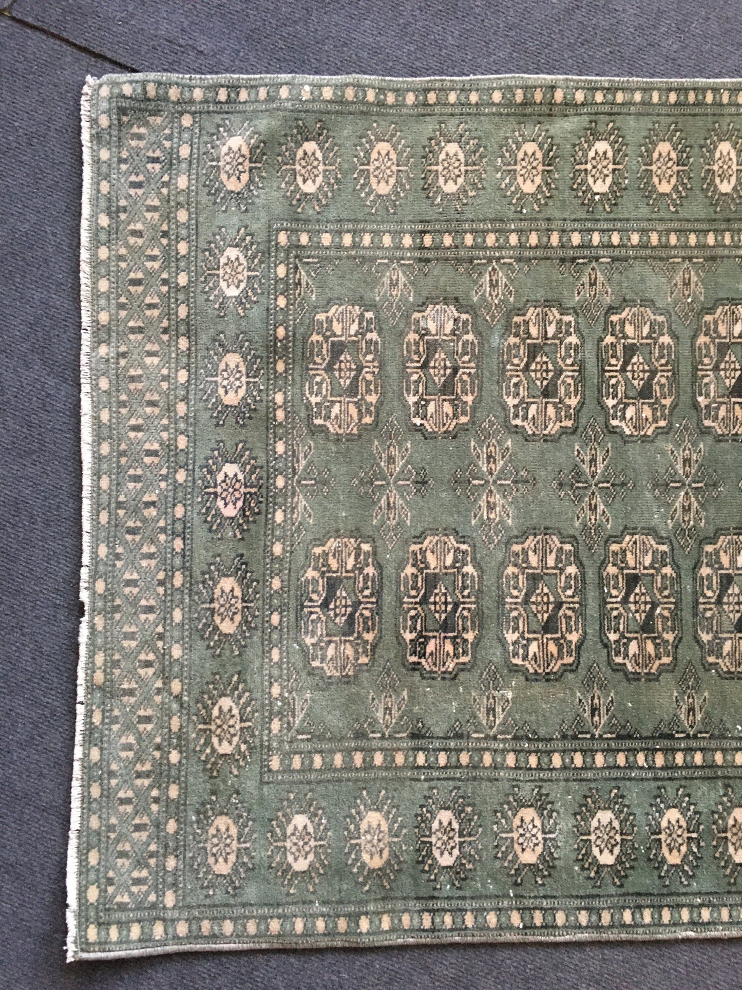 2.5x4 feet green turkish bedroom rug, vintage handmade small bedroom rug, mini door mat rug, small kitchen wool rug, bohemian pink small rug