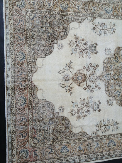 Vintage Rugs TURKISH HAND MADE Rugs   Vintage Turkish Rugs   Orienta Rug 7 x 10.4 Traditional Rug,  Vintage Persian Rug, Wool Rug